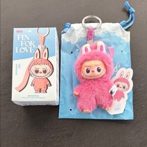 POP MART Pin for Love Labubu Q